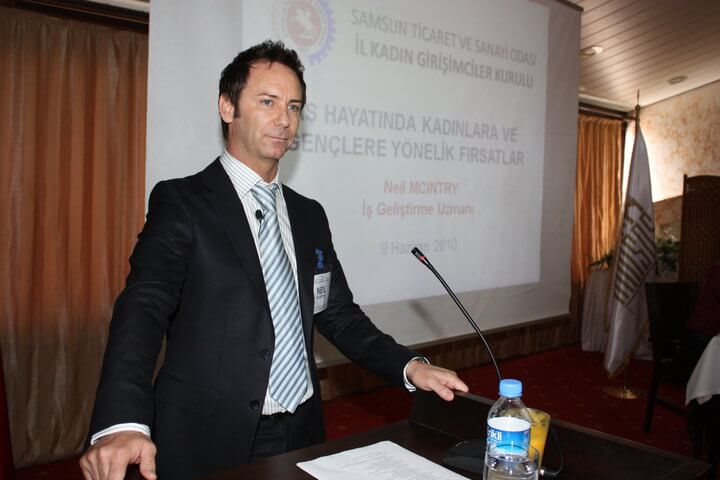 İş hayatında kadınlara ve gençlere yönelik fırsatlar