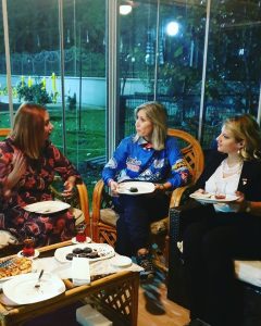 Biz onlardan, onlar bizden öğrendi Biz onlardan, onlar bizden öğrendi görseli