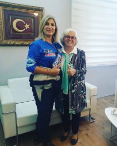 El veren ellerinizle büyüyoruz El veren ellerinizle büyüyoruz görseli